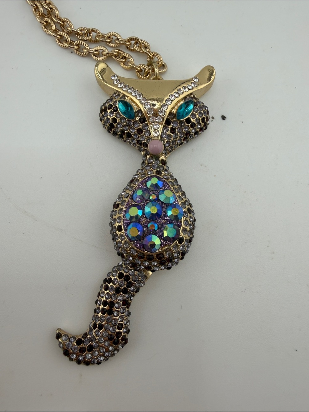 NWT Betsey Johnson Long Crystal Fox Pendant Necklace - Picture 2 of 5